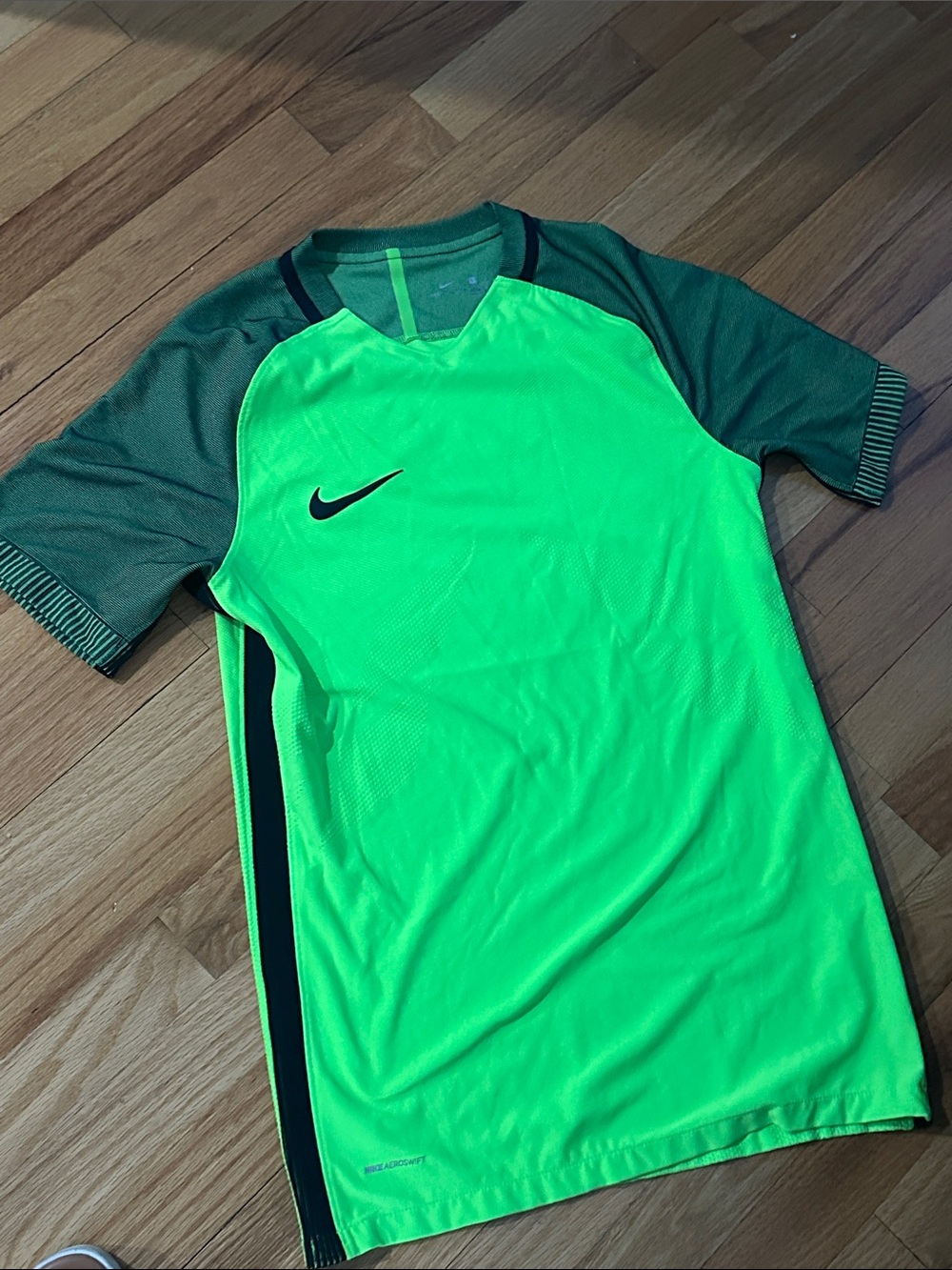 Nike Neon Green and Dark Green Short-Sleeve Soccer Jersey